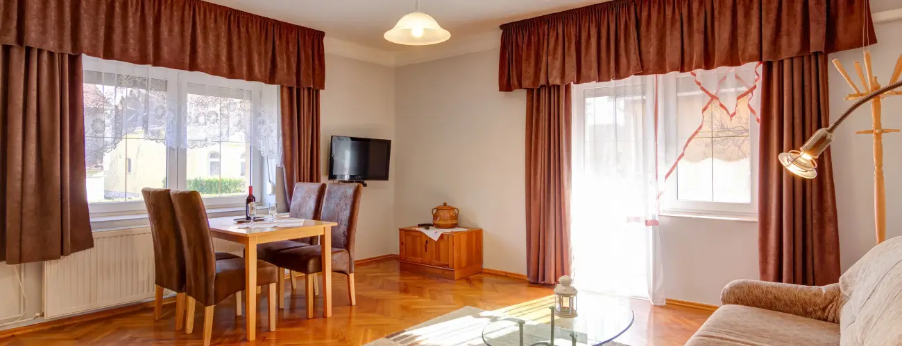 Andrea Villa Hvz - Szilveszter (min. 2 j)