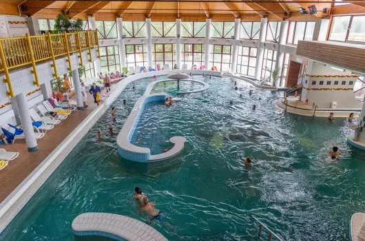 Arany Apartmanhz Zalagyngye, Zalakaros, Keszthely - 22 km