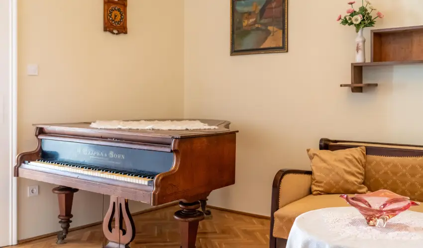 Belvrosi Zongors Apartman Keszthely