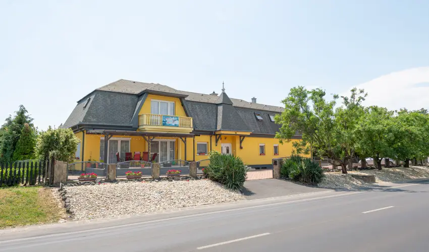 Borbla Vendghz Gyenesdis