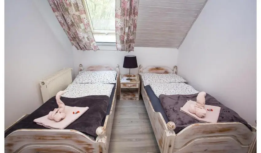 Gyulavez�r Lovasbirodalma Panzi�  Gyulakeszi