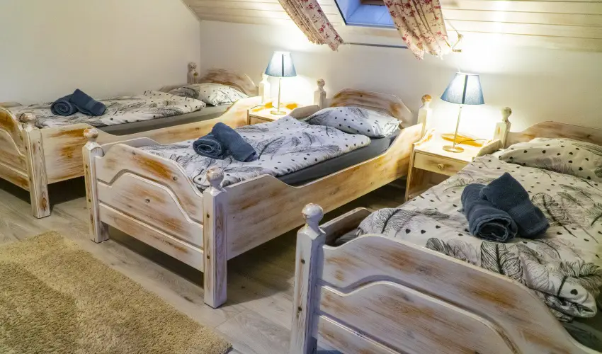 Gyulavez�r Lovasbirodalma Panzi�  Gyulakeszi