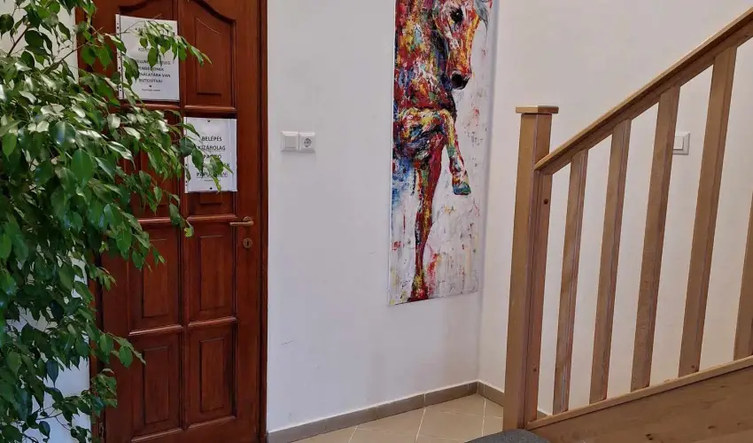 Gyulavez�r Lovasbirodalma Panzi�  Gyulakeszi