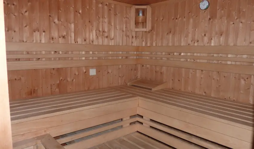 Zsanett Hotel Balatonkeresztr