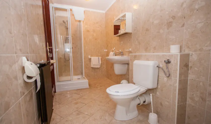 Korona Panzió és Étterem Hévíz