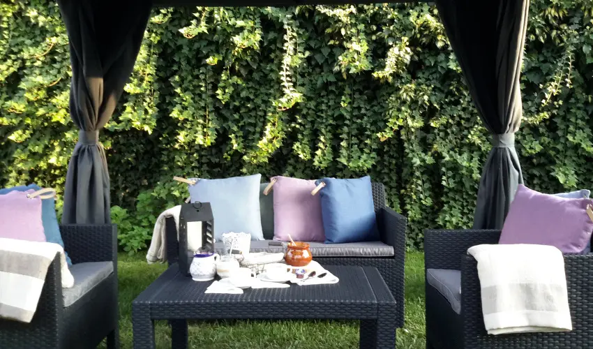 Malom-t� Vend�gh�z Tapolca