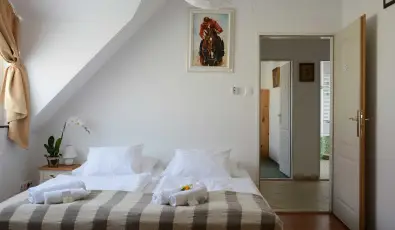 Malom-t� Vend�gh�z Tapolca