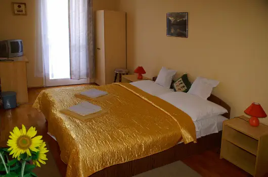 Monarchia Vendghz Keszthely, Keszthely