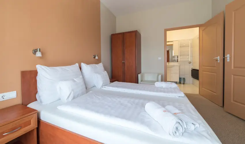 Pelso Panzi Balatonmriafrd