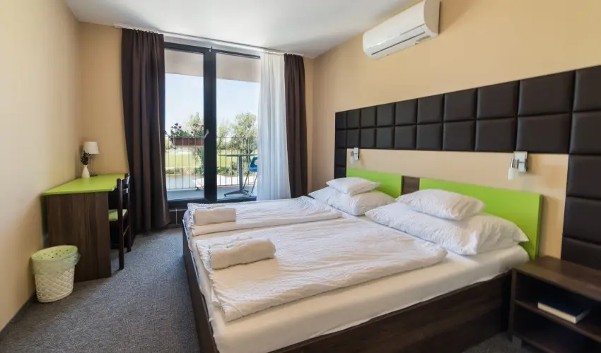 Port Étterem & Panzió Balatonmáriafürdő