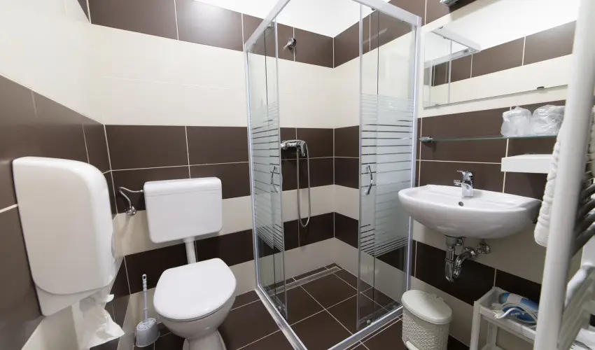 Port Étterem & Panzió Balatonmáriafürdő