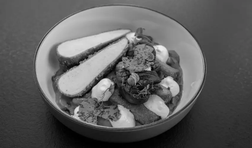 Port �tterem & Panzi� Balatonm�riaf�rd�