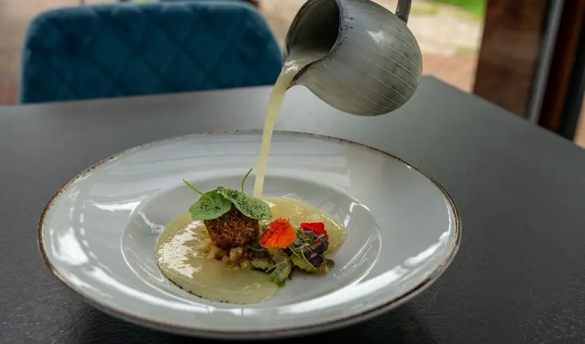 Port Étterem & Panzió Balatonmáriafürdő