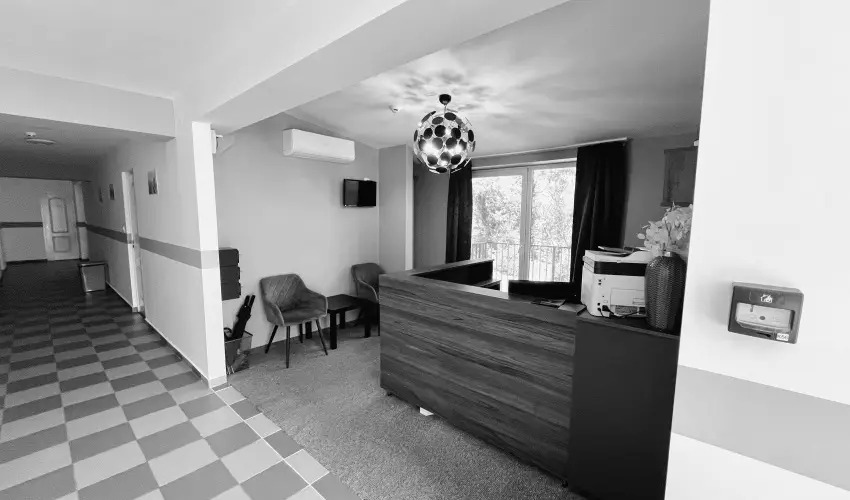 Port �tterem & Panzi� Balatonm�riaf�rd�