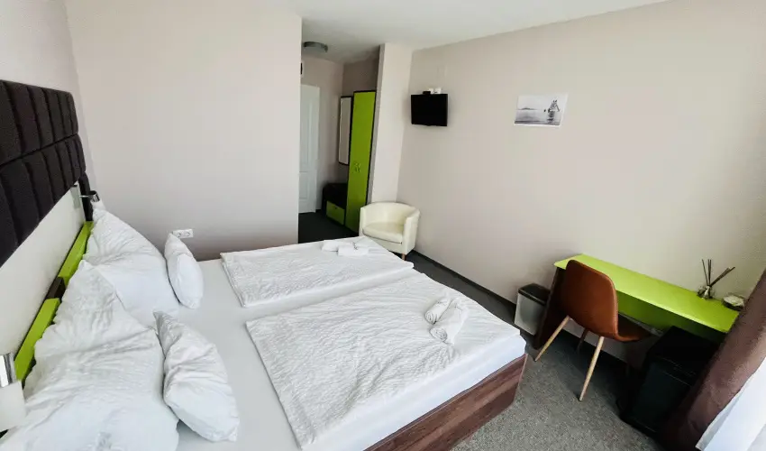 Port Étterem & Panzió Balatonmáriafürdő