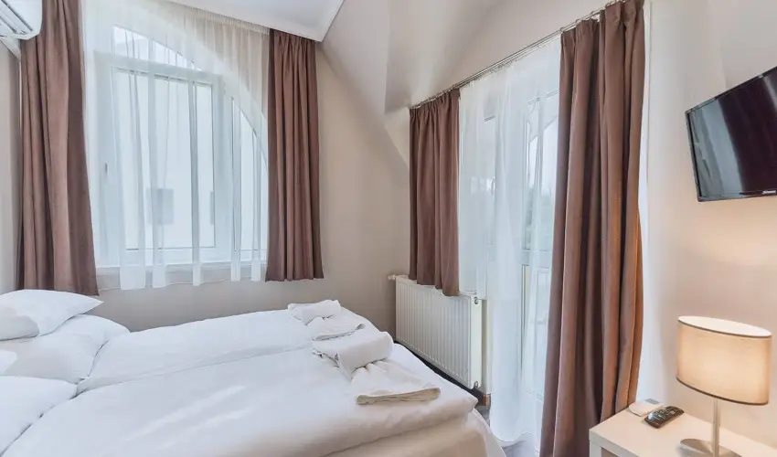 Tokajer Wellness Panzi� Keszthely