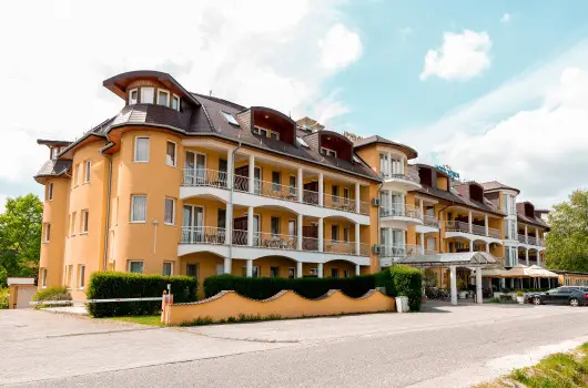 Venus Hotel, Zalakaros, Keszthely - 22 km